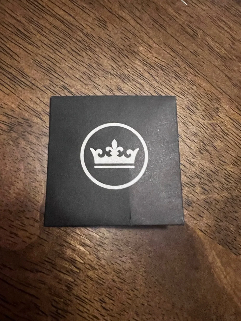 NEW Peter Millar - Golf Ball Marker - Picture 3 of 4
